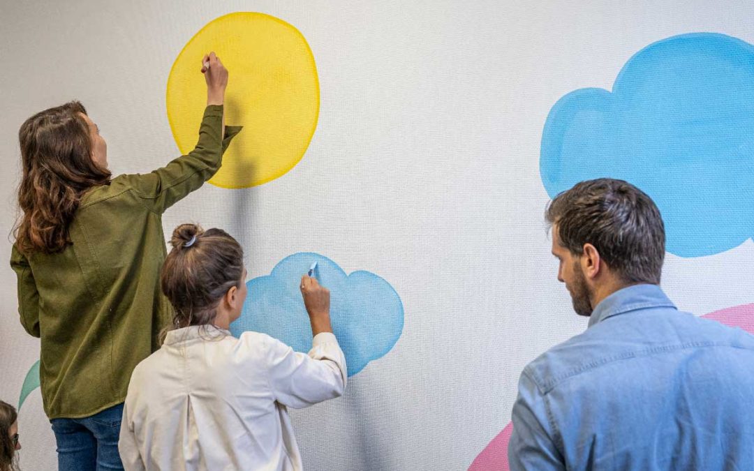 Une fresque pour les mamans et leurs bébés